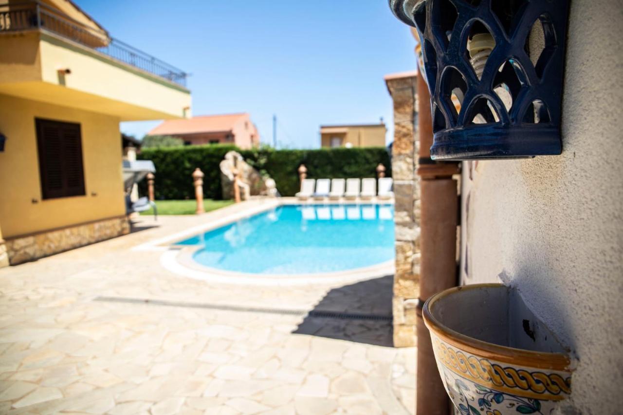 אלטאווילה מיליציה Dimora Fanale, Villa Esclusiva Con Piscina Privata - Fanale Rentals מראה חיצוני תמונה